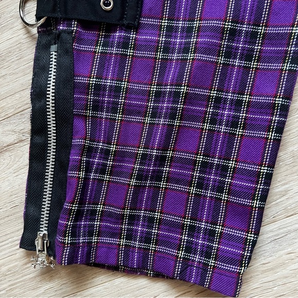Vintage Tripp NYC 90s Y2K Daang Goodman Plaid Mall Goth Punk Grunge Capri Shorts - Picture 10 of 13